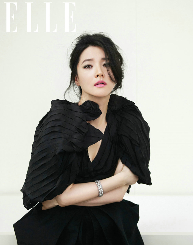 Kể từ khi có con và lập gia đình, nhan sắc của nàng  Dae Jang Geum càng trở nên mặn mà và quyến rũ.